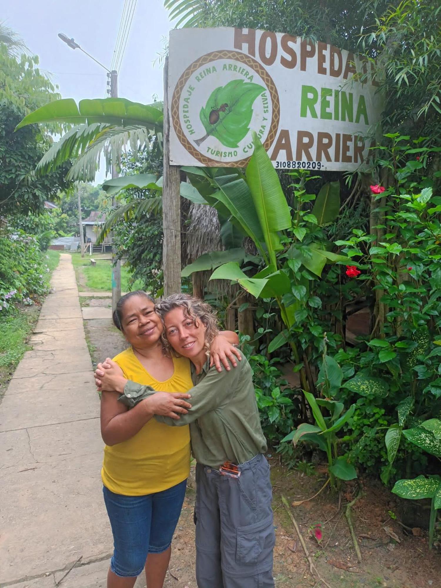 Hospedaje Y Tours Reina Arriera Amazonas Colombia Macedonia Exterior foto
