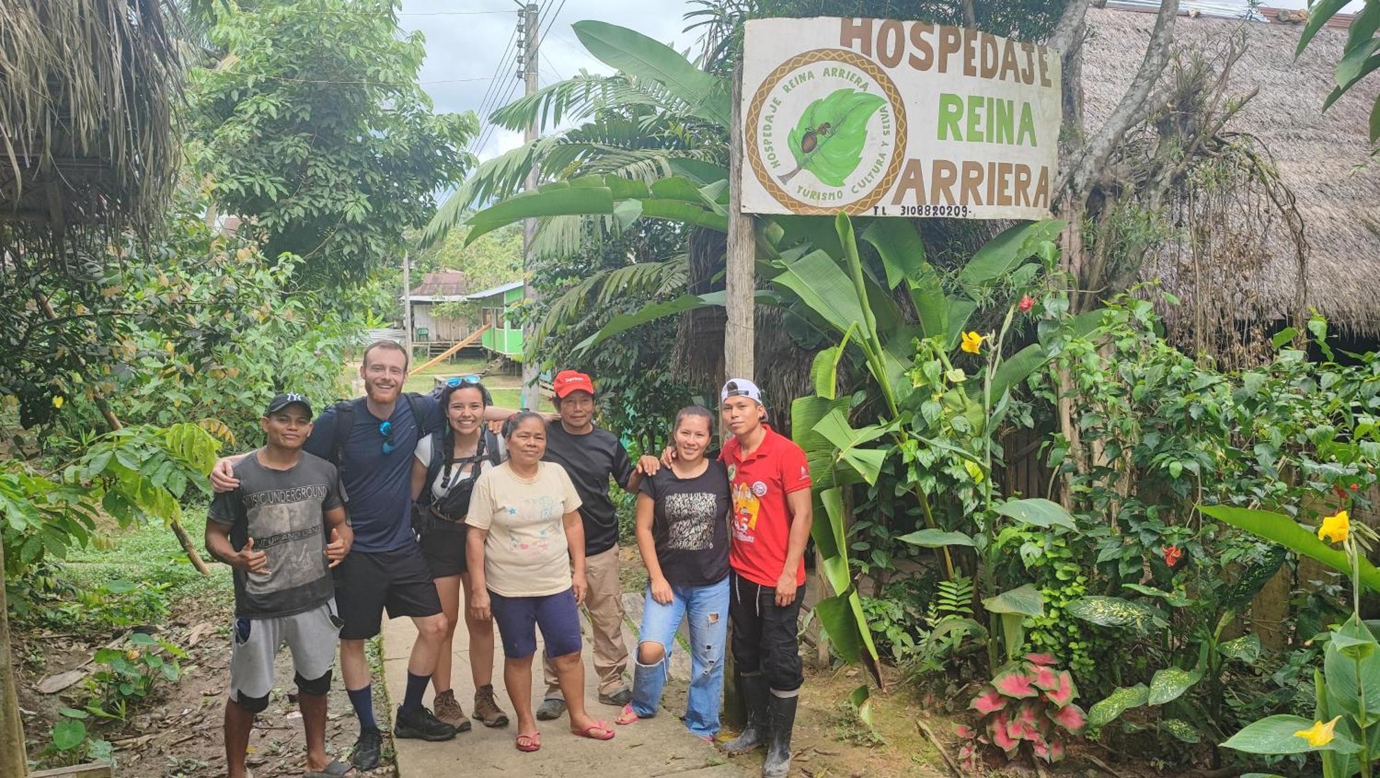 Hospedaje Y Tours Reina Arriera Amazonas Colombia Macedonia Exterior foto
